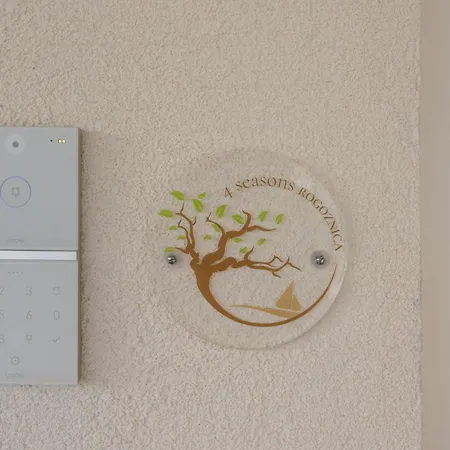 Апартаменты 4 Seasons - Рогозница